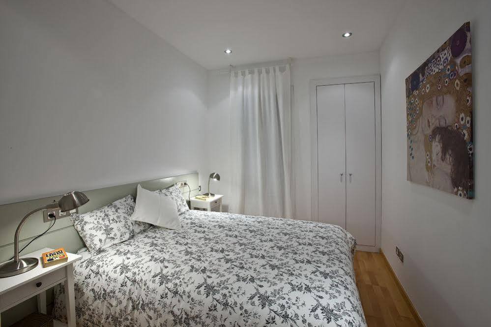 Apartamento Flateli Llúria Barcelona Exterior foto